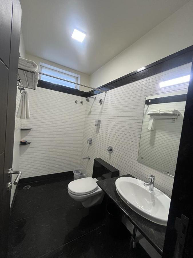 Sun Shine Hotel 벵갈루루 외부 사진