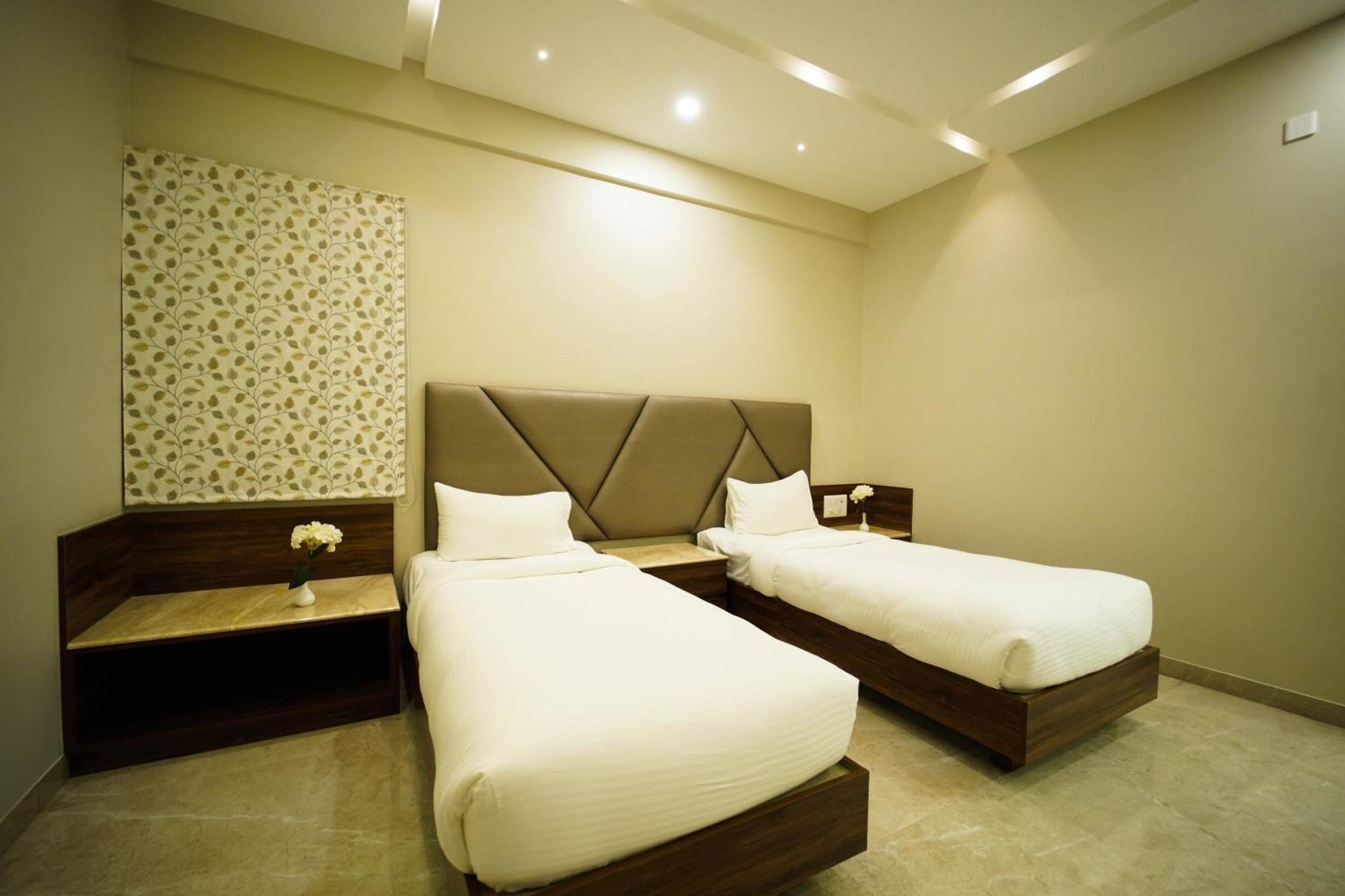 Sun Shine Hotel 벵갈루루 외부 사진