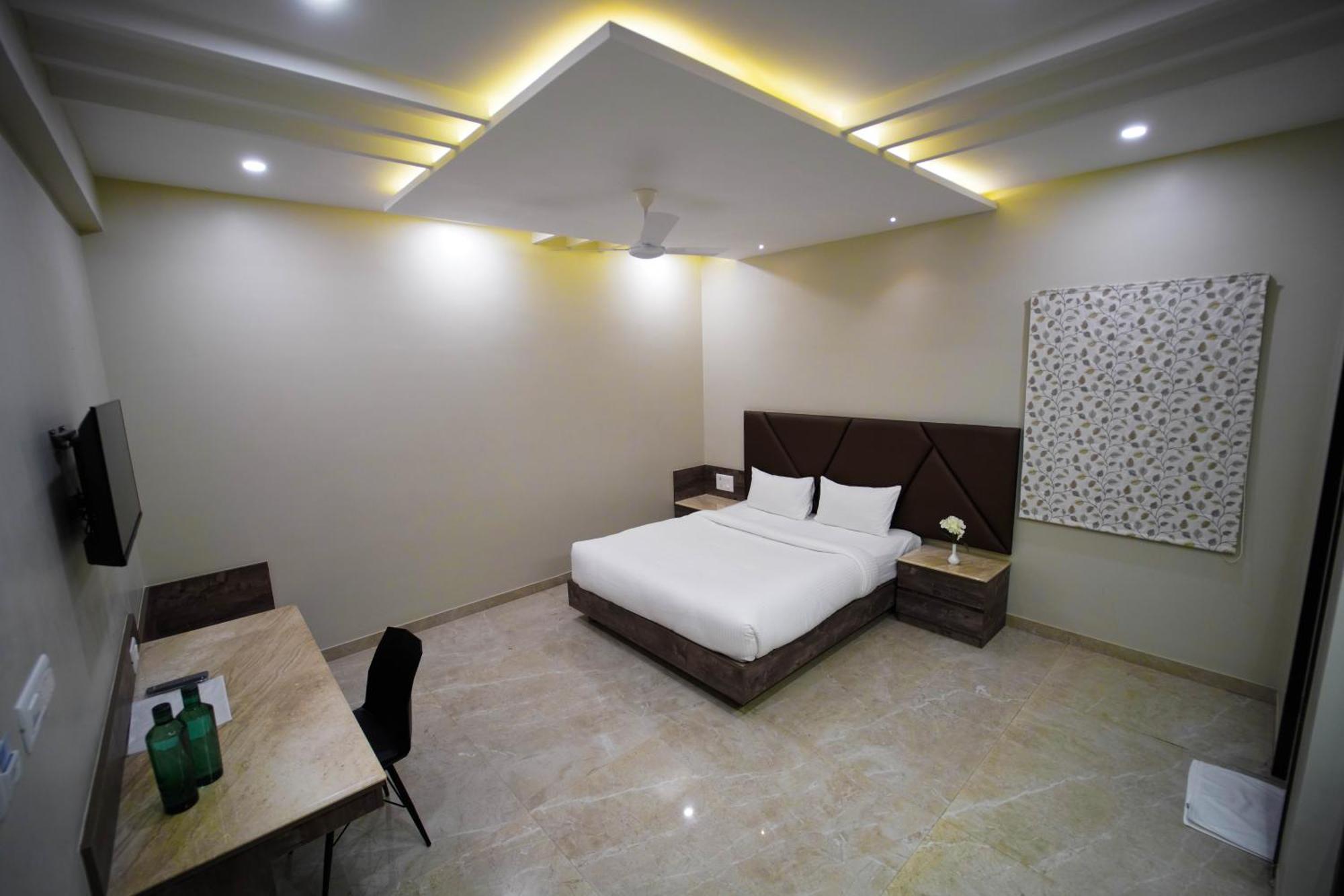 Sun Shine Hotel 벵갈루루 외부 사진