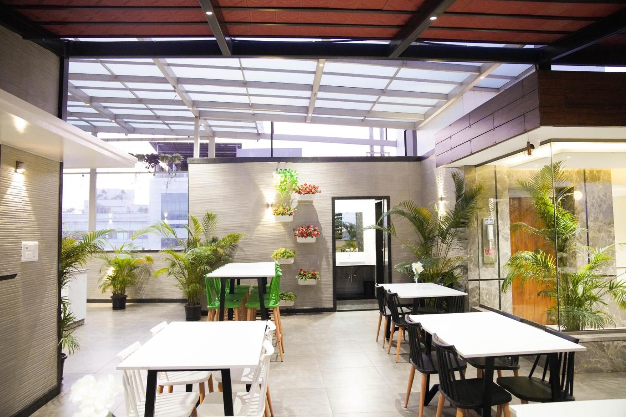 Sun Shine Hotel 벵갈루루 외부 사진